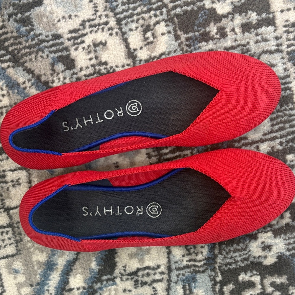Rothy's Red Knit Ballet Flats with Blue Trim LIKE NEW NEVER WORN